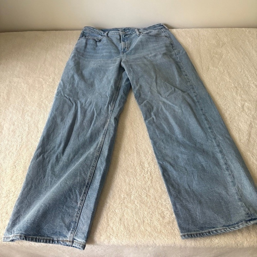 Old Navy Sky Hi‎ Wide Leg Jeans Extra High Rise Women's Size 14 Light Wash Denim